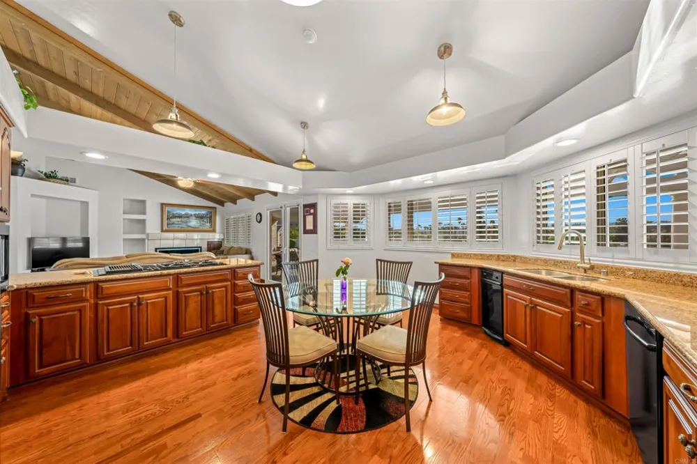 2886 Windwood Way El Cajon, CA 92019