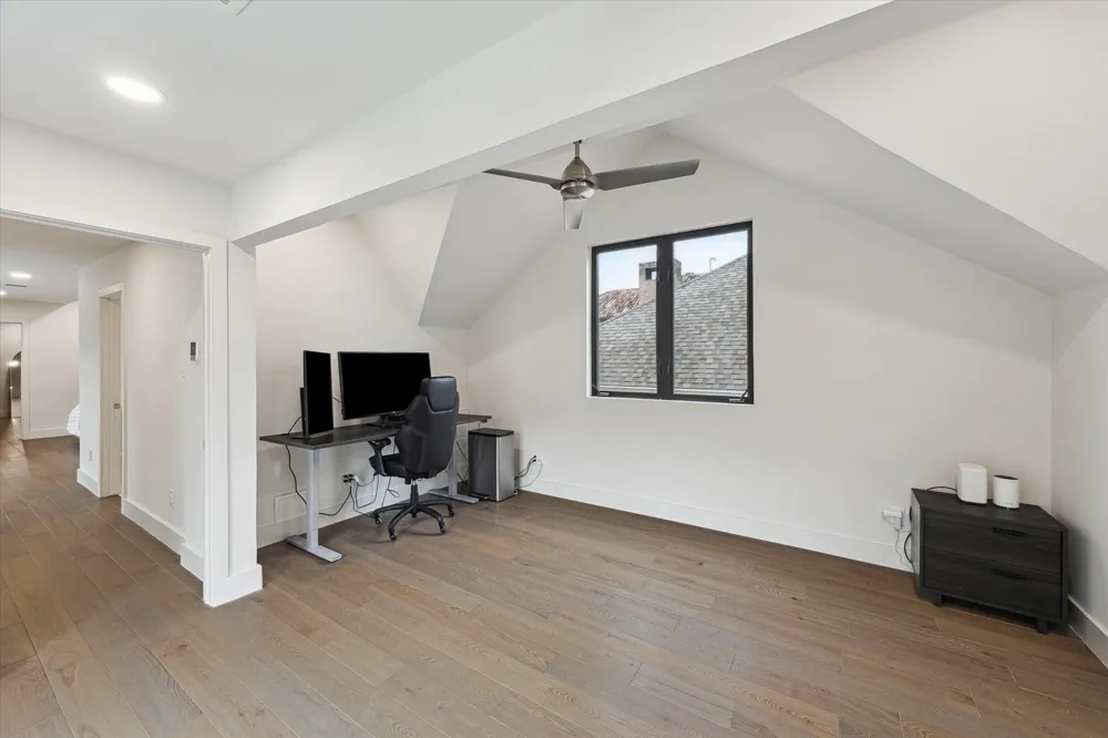 6348 Vanderbilt Street West University Place, TX 77005