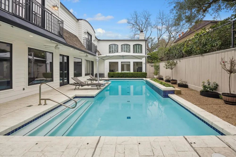 6348 Vanderbilt Street West University Place, TX 77005