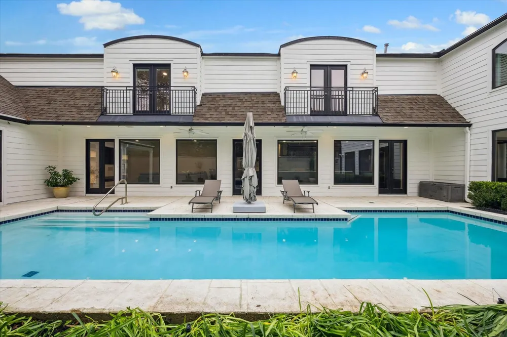 6348 Vanderbilt Street West University Place, TX 77005