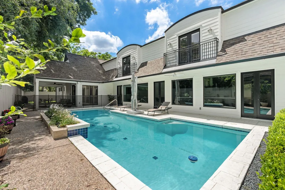 6348 Vanderbilt Street West University Place, TX 77005