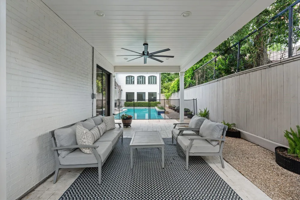 6348 Vanderbilt Street West University Place, TX 77005
