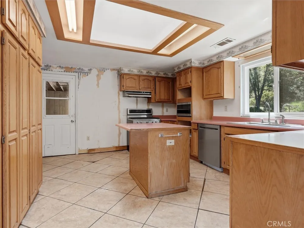 6576 Highway 140 Midpines, CA 95345
