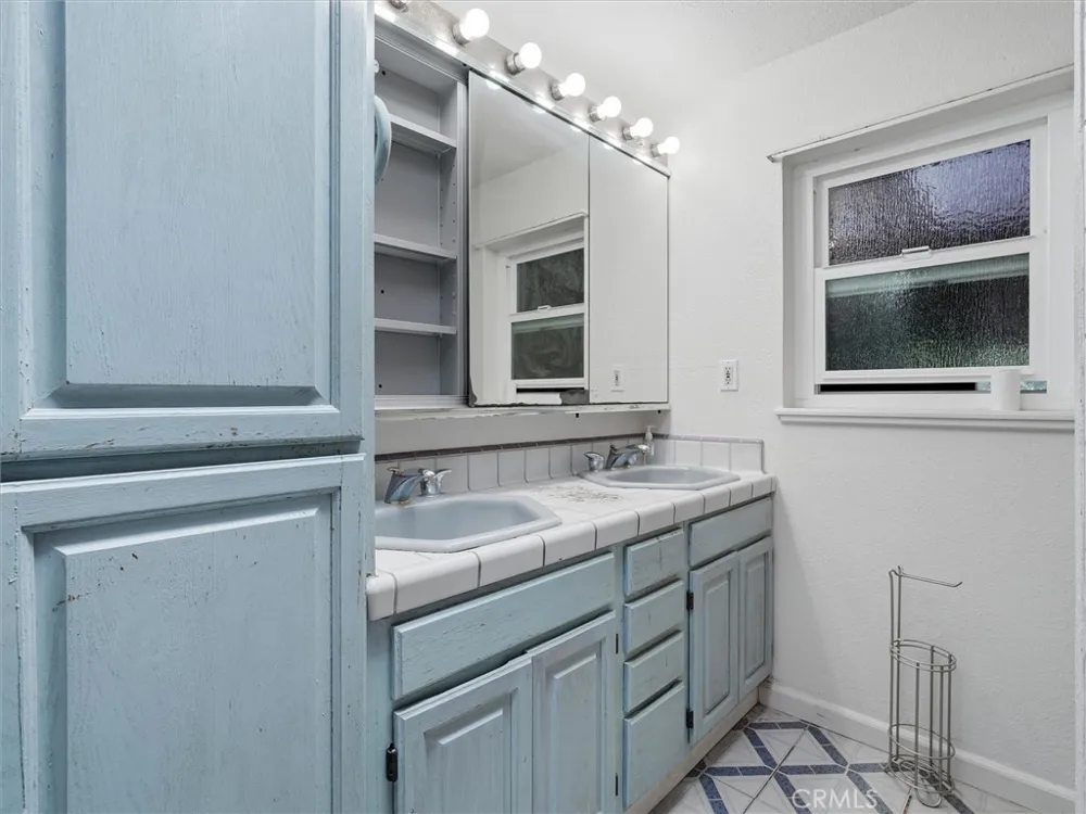 6576 Highway 140 Midpines, CA 95345