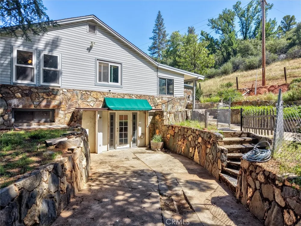 6576 Highway 140 Midpines, CA 95345