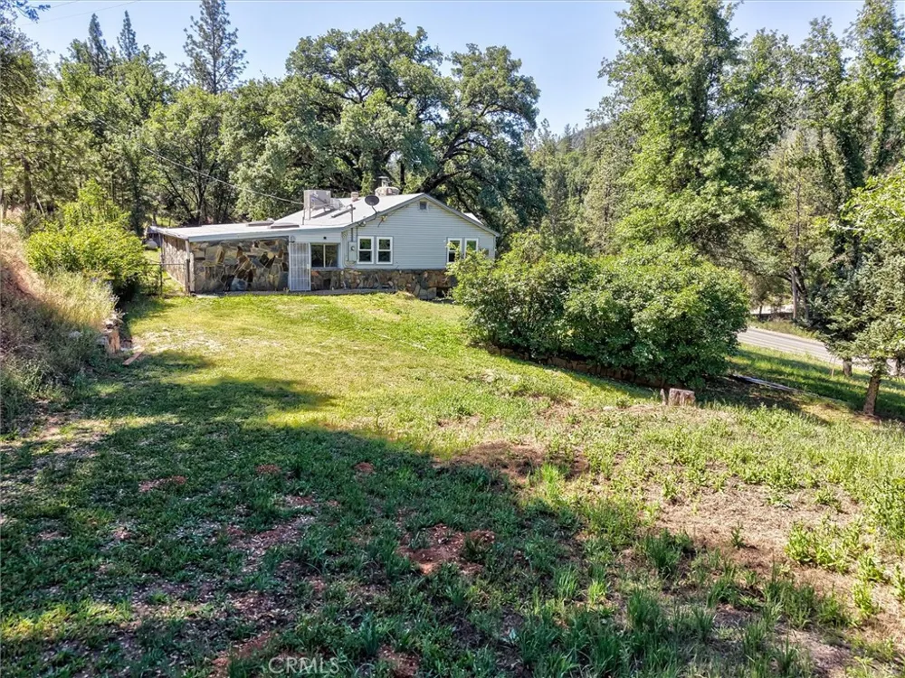 6576 Highway 140 Midpines, CA 95345