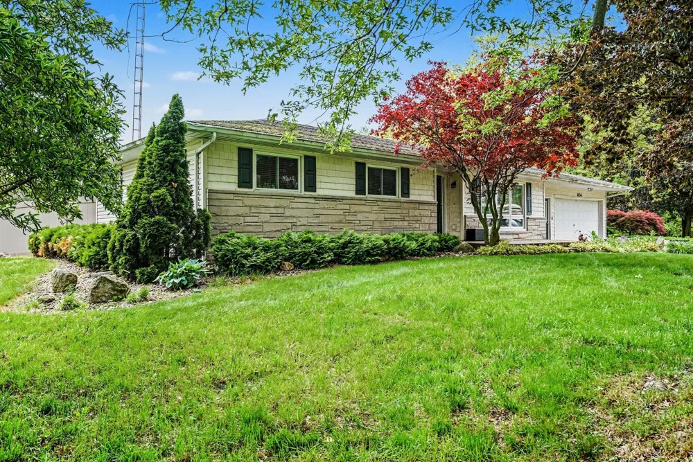 68544 Union Road S Porter Township, MI 49130