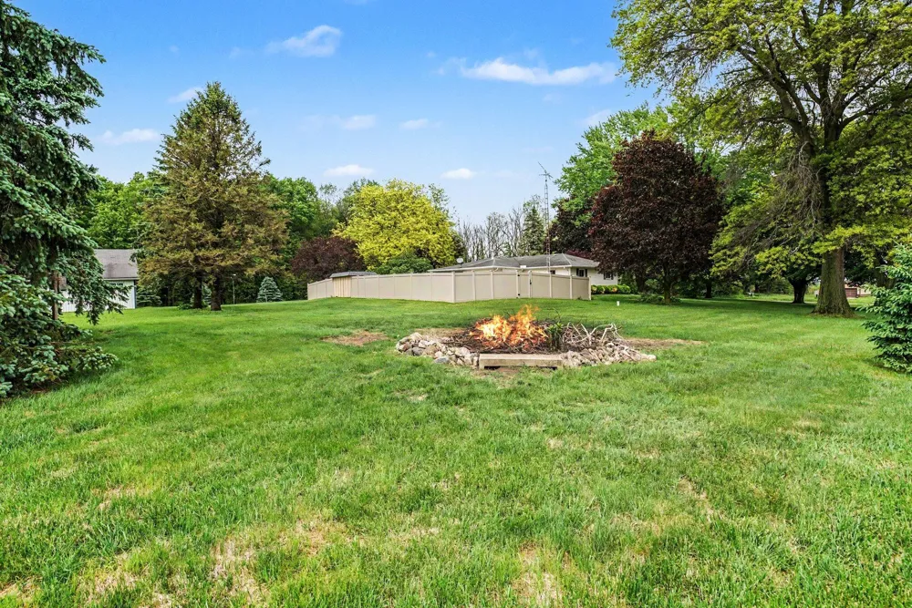 68544 Union Road S Porter Township, MI 49130