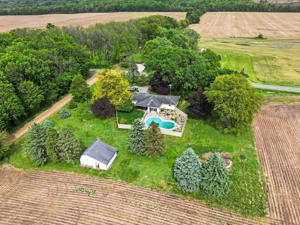 68544 Union Road S Porter Township, MI 49130