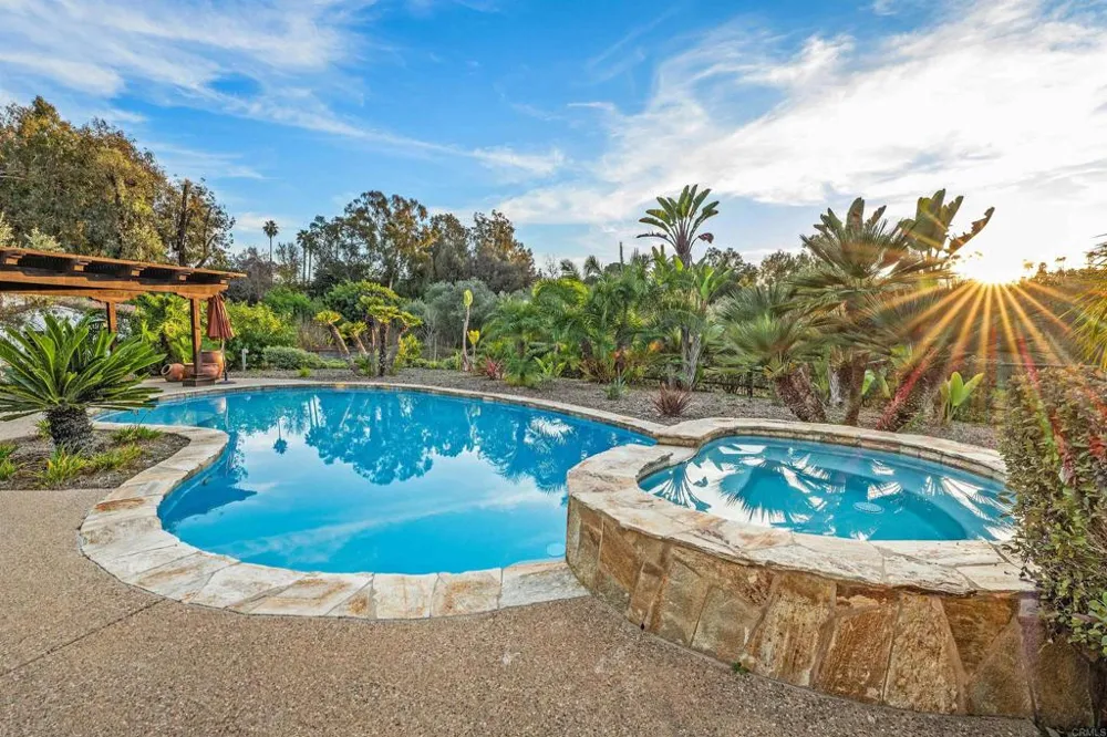 6870 La Valle Plateada Rancho Santa Fe, CA 92067