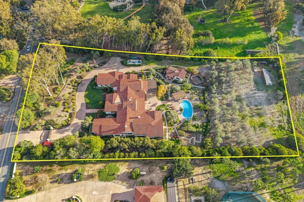 6870 La Valle Plateada Rancho Santa Fe, CA 92067