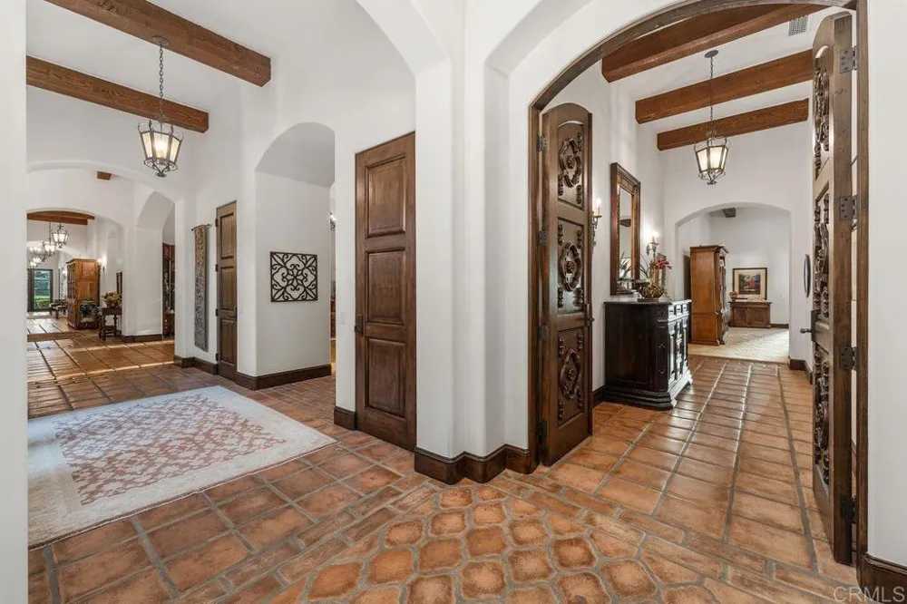 6870 La Valle Plateada Rancho Santa Fe, CA 92067