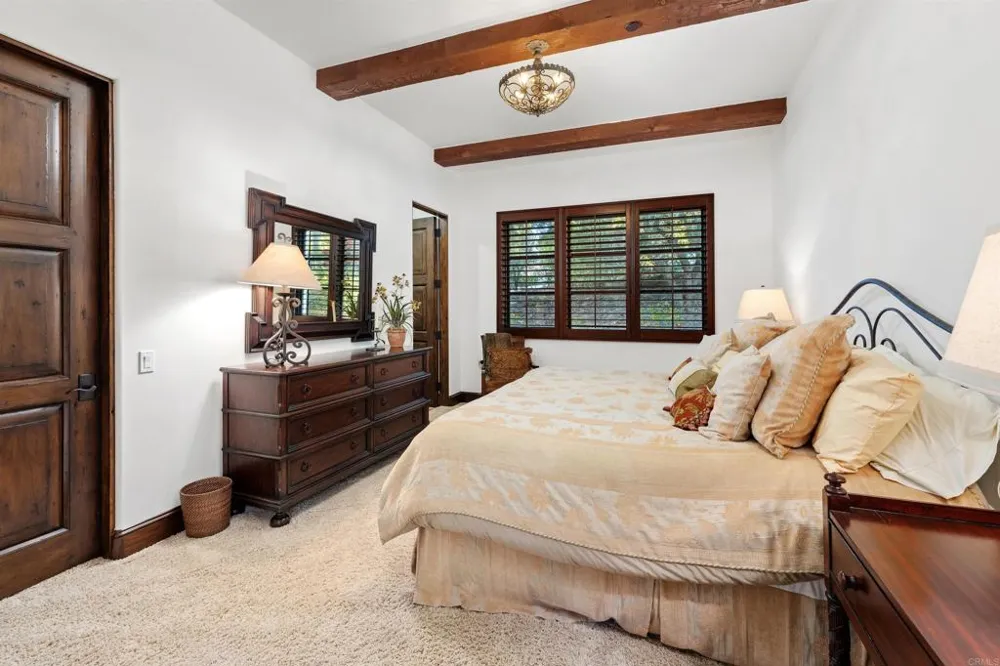 6870 La Valle Plateada Rancho Santa Fe, CA 92067