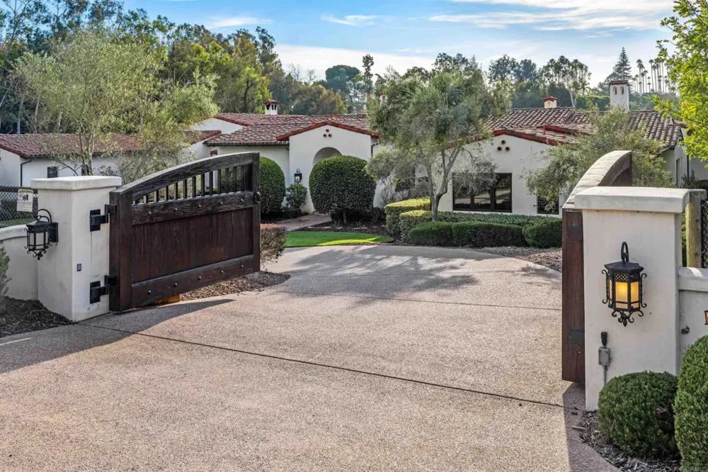 6870 La Valle Plateada Rancho Santa Fe, CA 92067