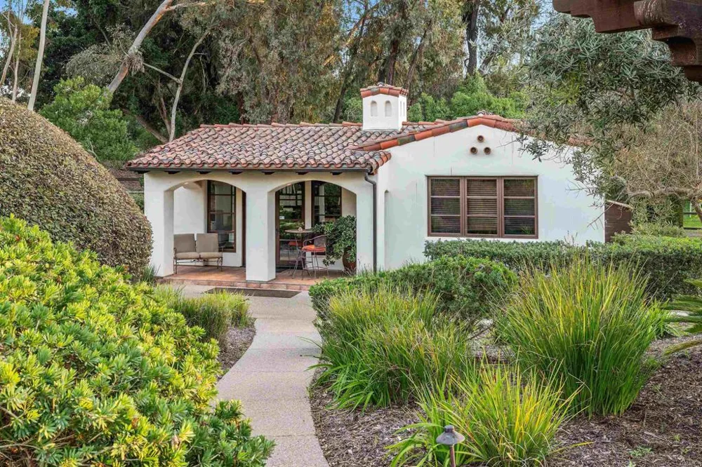 6870 La Valle Plateada Rancho Santa Fe, CA 92067