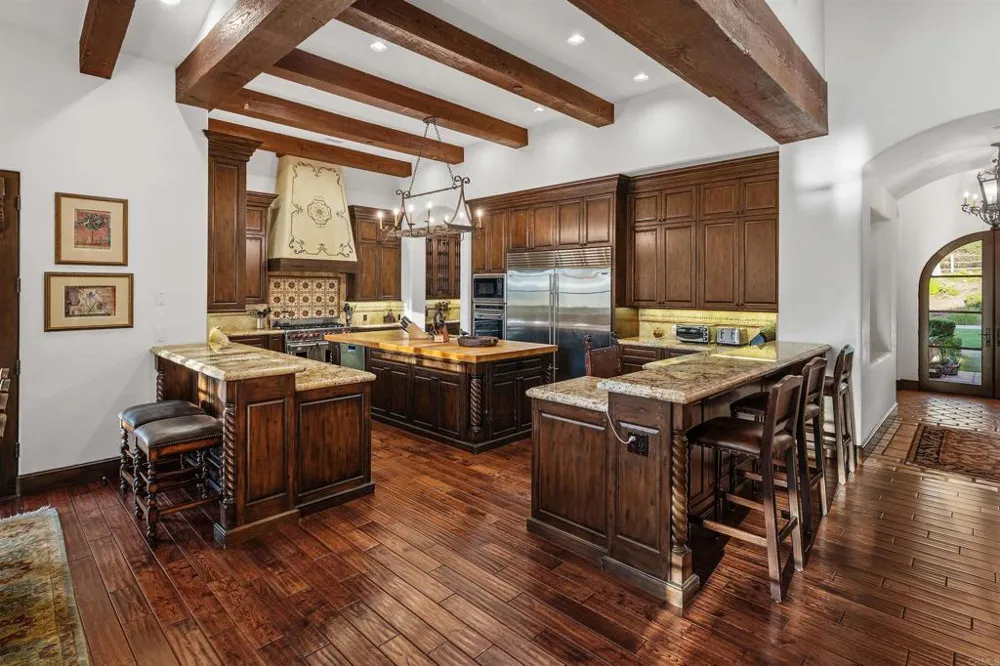 6870 La Valle Plateada Rancho Santa Fe, CA 92067