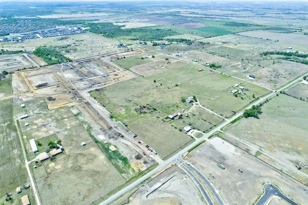 17809 FM 1100 Elgin, TX 78621