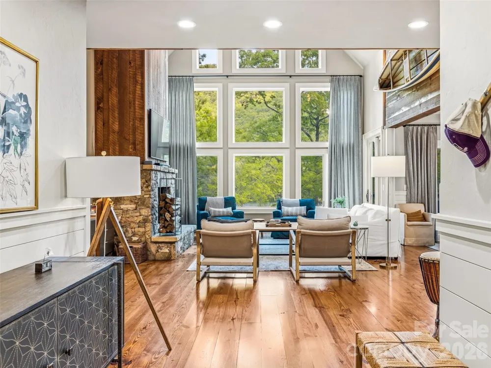 60 Shoreline Drive Tuckasegee, NC 28783