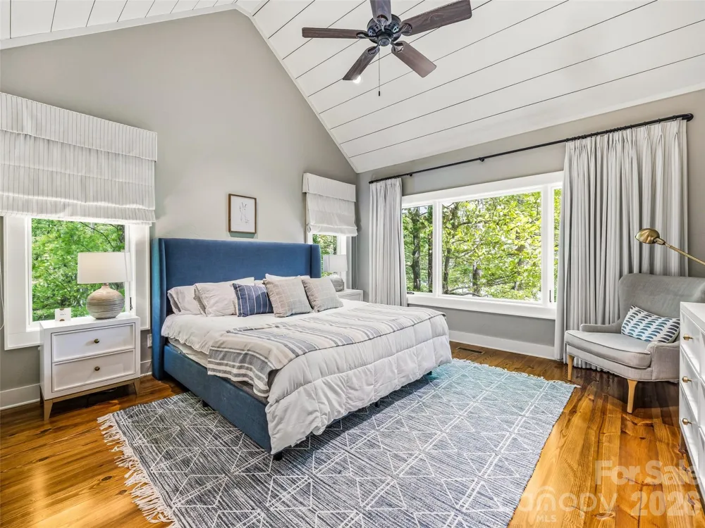 60 Shoreline Drive Tuckasegee, NC 28783