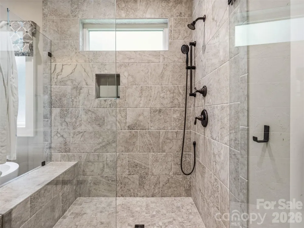 60 Shoreline Drive Tuckasegee, NC 28783