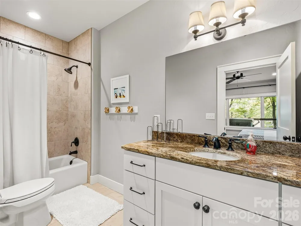 60 Shoreline Drive Tuckasegee, NC 28783