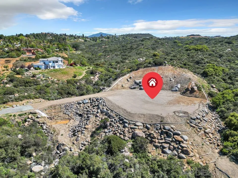 2169 Corte Dorado Espuela Alpine, CA 91901