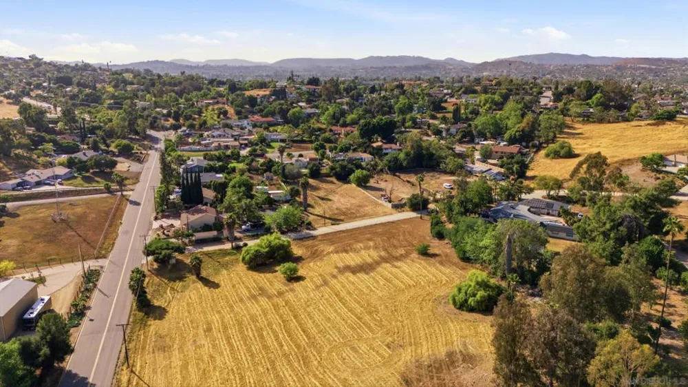 Birch Ave Escondido, CA 92027