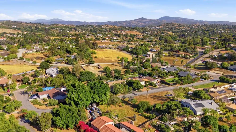 Birch Ave Escondido, CA 92027