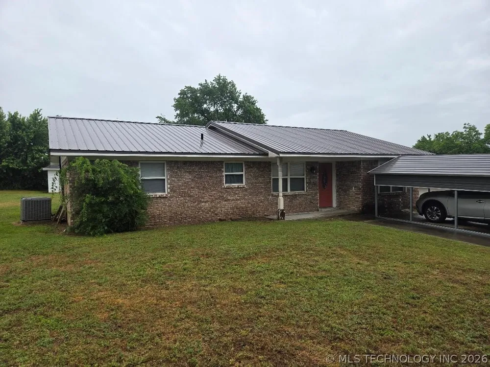 605 S 4th Eufaula, OK 74432