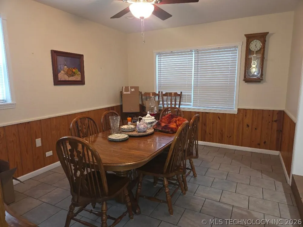 605 S 4th Eufaula, OK 74432