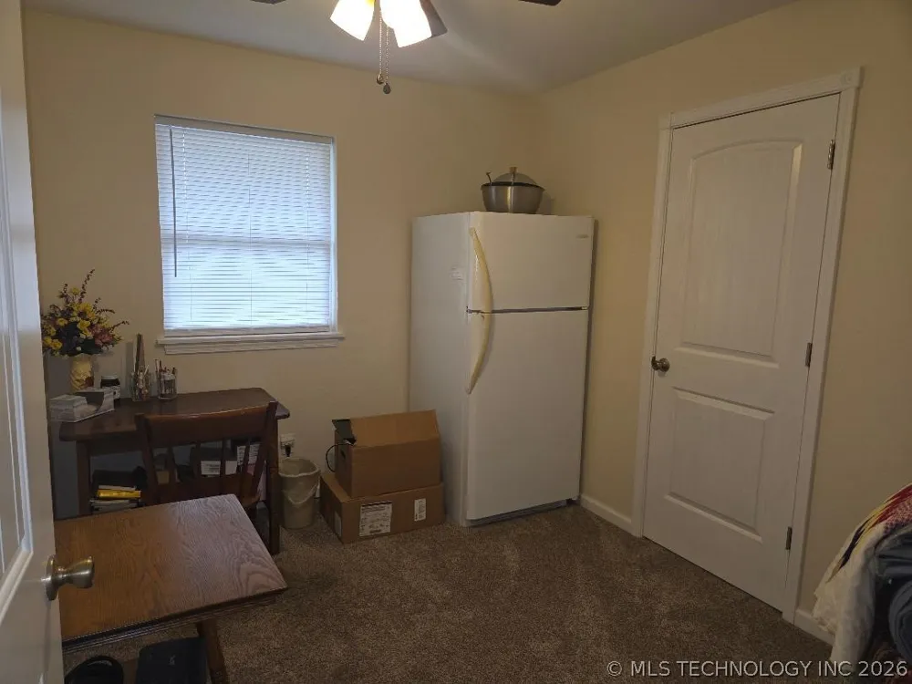 605 S 4th Eufaula, OK 74432