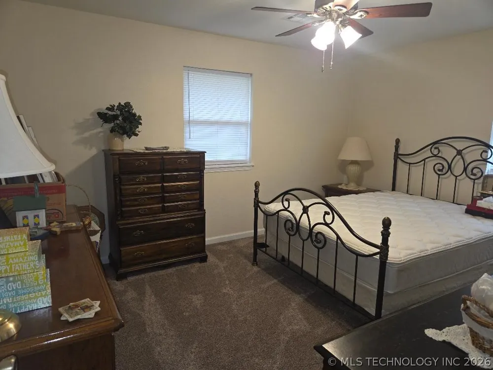 605 S 4th Eufaula, OK 74432