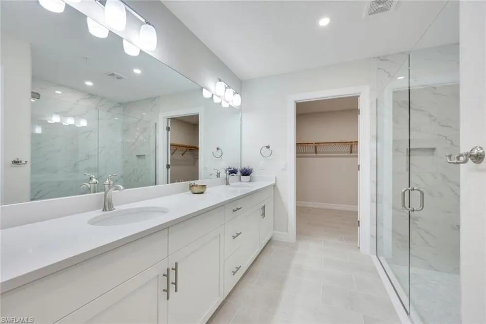273 Indies Drive E #102 Naples, FL 34114