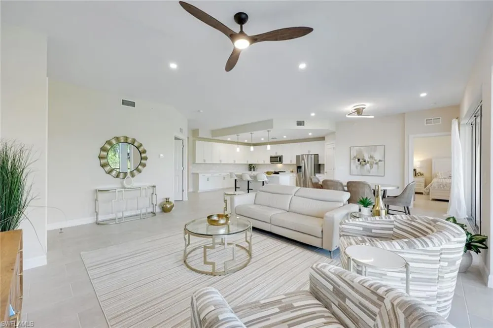 273 Indies Drive E #102 Naples, FL 34114