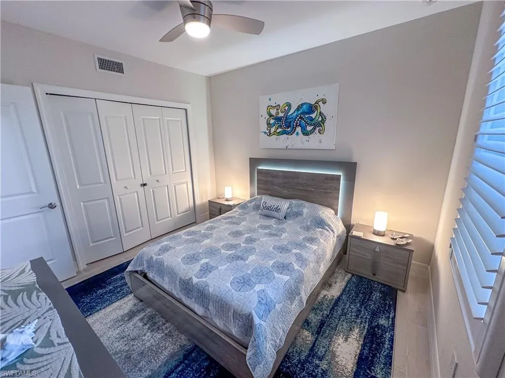 220 Indies Dr E #101 Naples, FL 34114