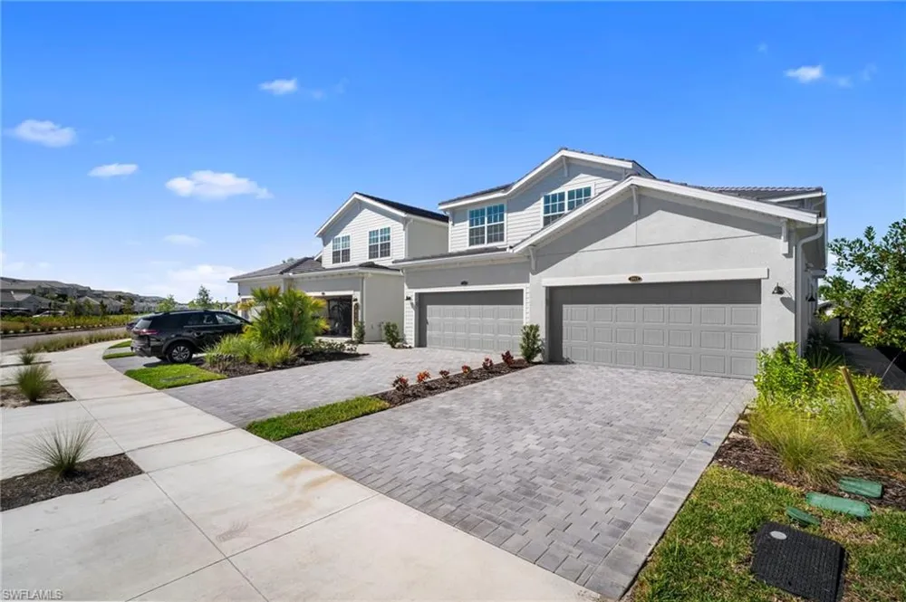15158 Bluffton Lane #2022 Babcock Ranch, FL 33982