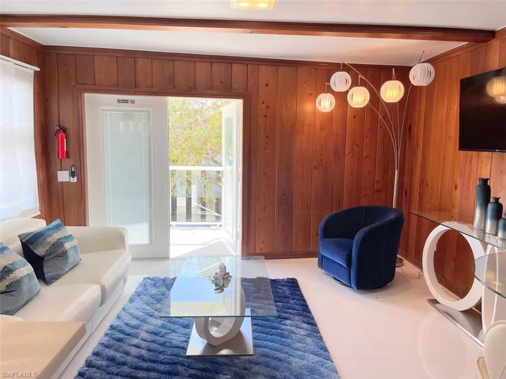 317 Nature View Court #3 Fort Myers Beach, FL 33931