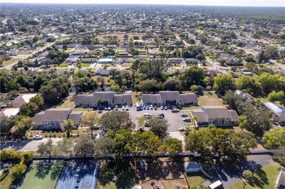 5453 16th Place SW Naples, FL 34116