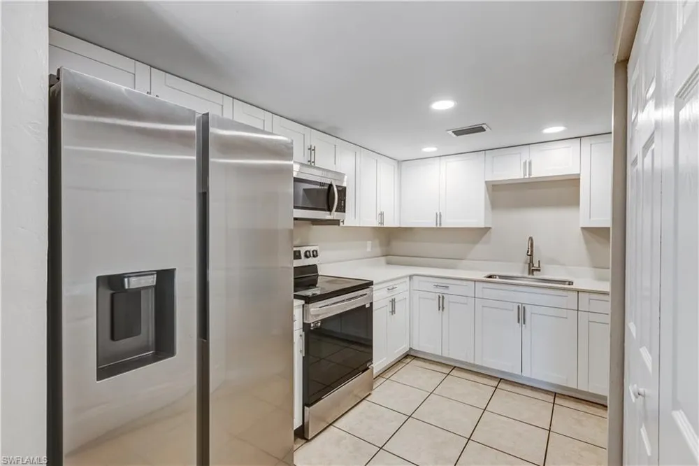 5453 16th Place SW Naples, FL 34116