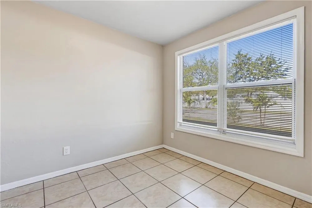 5453 16th Place SW Naples, FL 34116