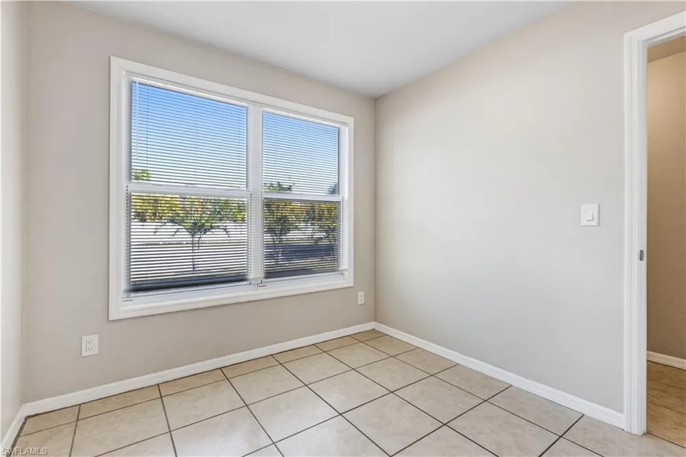 5453 16th Place SW Naples, FL 34116
