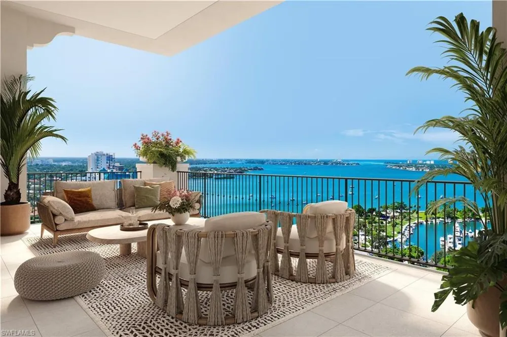 65 S Palm Avenue #702 Sarasota, FL 34236
