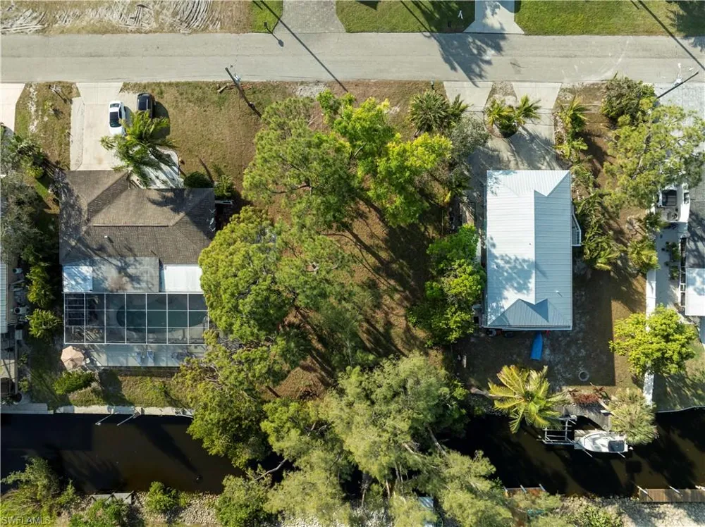 27290 J C LANE Bonita Springs, FL 34135