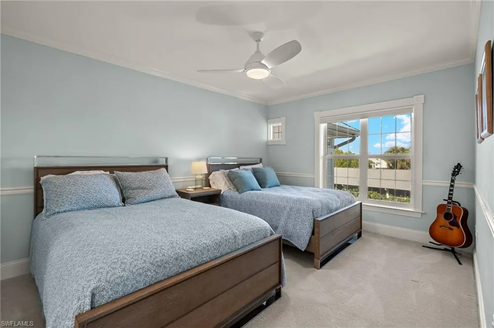 411 Bella Vista Way E Sanibel, FL 33957