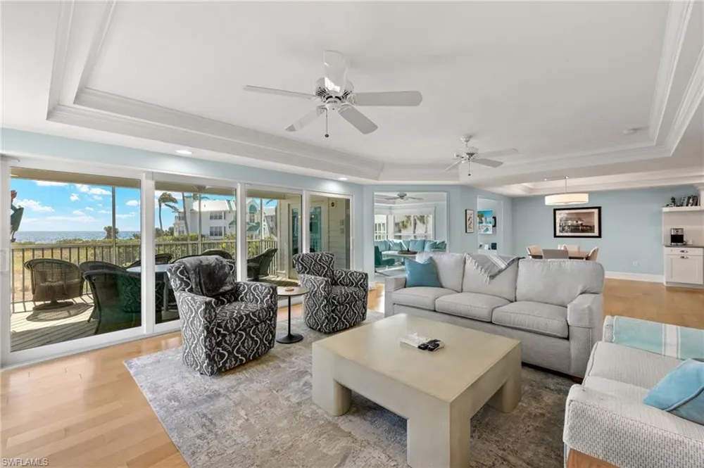 411 Bella Vista Way E Sanibel, FL 33957
