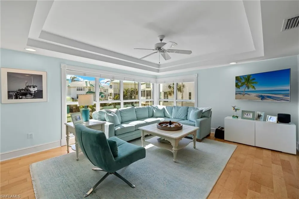 411 Bella Vista Way E Sanibel, FL 33957