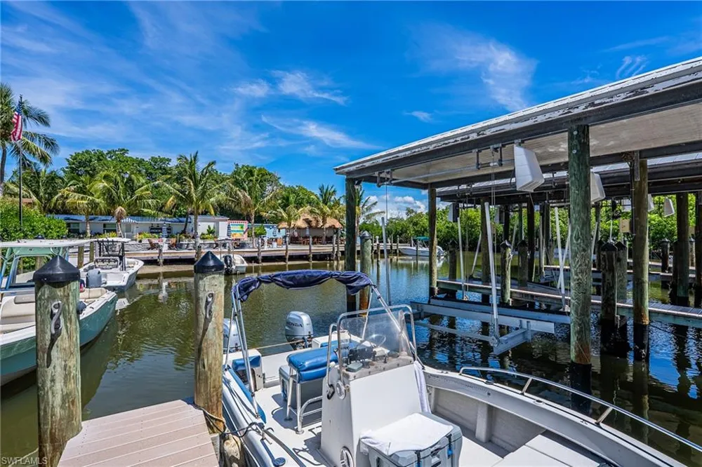 516 Longboat Circle Captiva, FL 33924