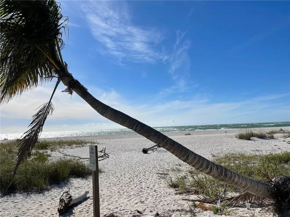 516 Longboat Circle Captiva, FL 33924