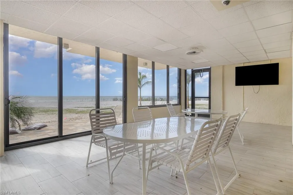 7330 Estero Boulevard #202 Fort Myers Beach, FL 33931