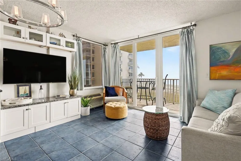 7330 Estero Boulevard #202 Fort Myers Beach, FL 33931